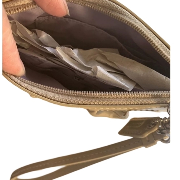 Coach Wristlet - Patent Leather/Signature C - Tan Color - Picture 5 of 10